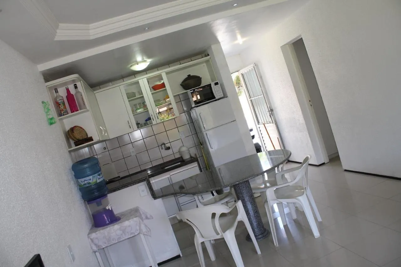 Apartamentos No Cartier Praia Do Futuro Fortaleza Confortavel Com 2 Qrtos 1 Suite Apartment